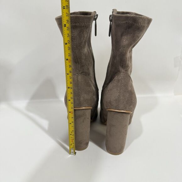 Cape Robbin Taupe Color Ankle Boots for Women Chunky Block Heels Booties Size 7 - Picture 15 of 16